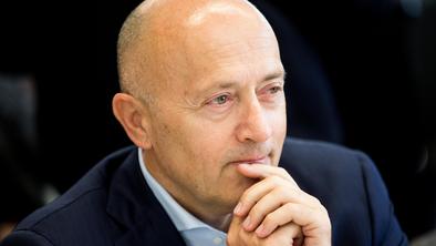 Zakaj je Kostić primeren za Banko Slovenije, za Avstrijce pa ne?