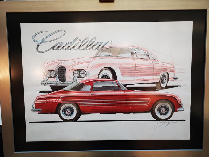 Cadillac series 62 iz leta 1953. To je bil prvi avtomobil z dvojnimi sprednjimi žarometi. Karoserijo so oblikovali pri italijanskem podjetju Ghia iz Torina. | Foto: Gregor Pavšič