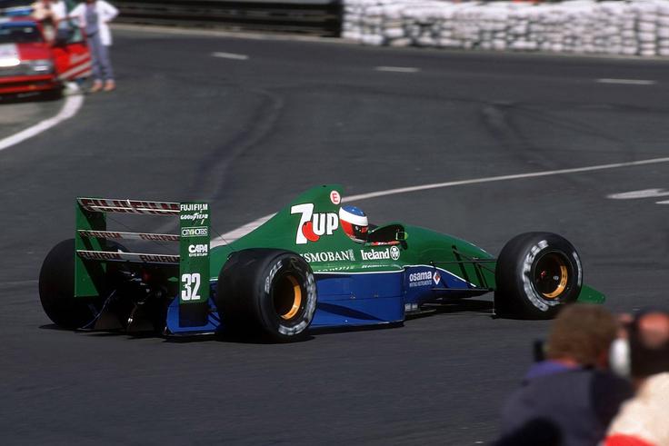 Michael Schumacher je v Spaju navdušil na kvalifikacijah, na dirki pa takoj odstopil. | Foto: Guliverimage