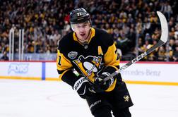 Ruski zvezdnik bo še eno sezono igral za Pittsburgh
