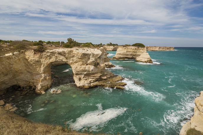 Slavolok svetega Andreja | Izginila je ena najbolj znanih turističnih znamenitosti Italije. | Foto Profimedia