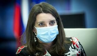 Simona Kustec okužena s koronavirusom. Kaj pa predsednik Pahor?