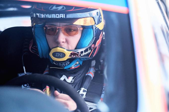 Thierry Neuville bo na asfaltu predvidoma prvi adut moštva Hyundai. | Foto: Hyundai