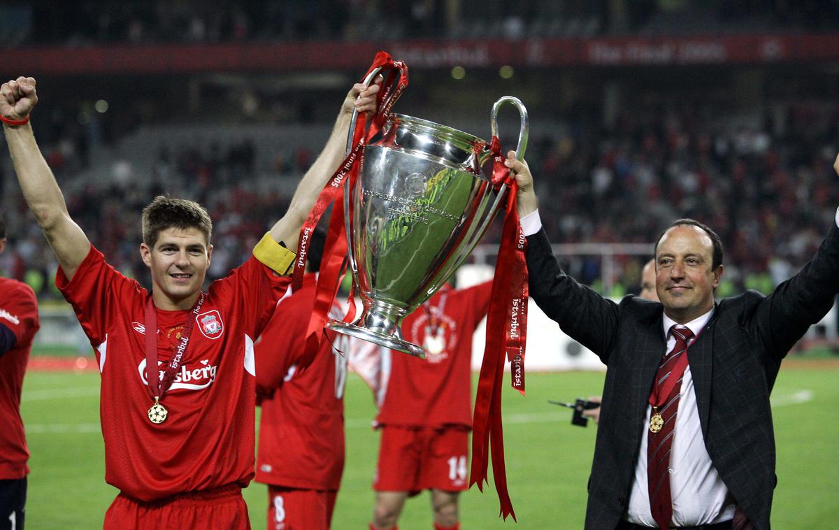 Milan - Liverpool 2005 | Veselje kapetana Stevena Gerrarda in trenerja Rafe Beniteza po Čudežu v Istanbulu. | Foto Guliverimage