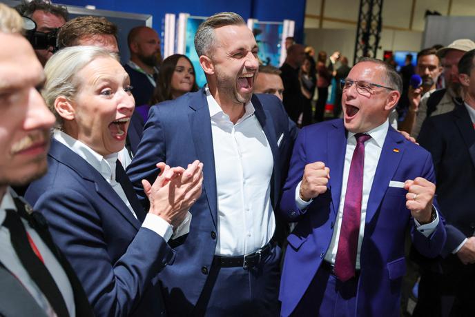Prepričljiva zmaga skrajno desne AfD