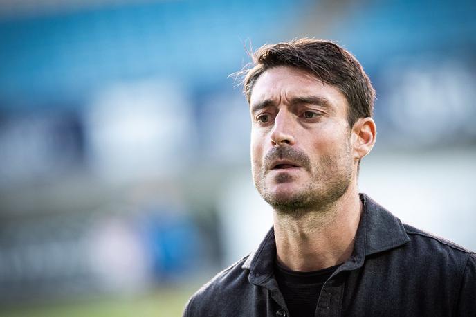 Albert Riera | Albert Riera bo danes doživel čast, da bo prvi trener v zgodovini NK Celja, ki je vodil klub iz knežjega mesta v glavnem delu evropskega tekmovanja. | Foto Jure Banfi