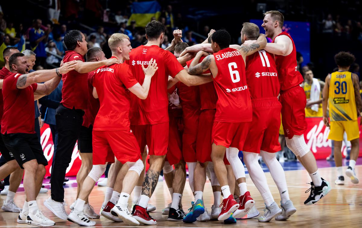 Poljska EuroBasket | Veselje Poljske po uvrstitvi v četrtfinale EuroBasketa. | Foto Vid Ponikvar/Sportida