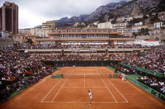 Osrednji stadion v Monte Carlu je bil ob vrnitvi Šveda nabito poln. | Foto: 