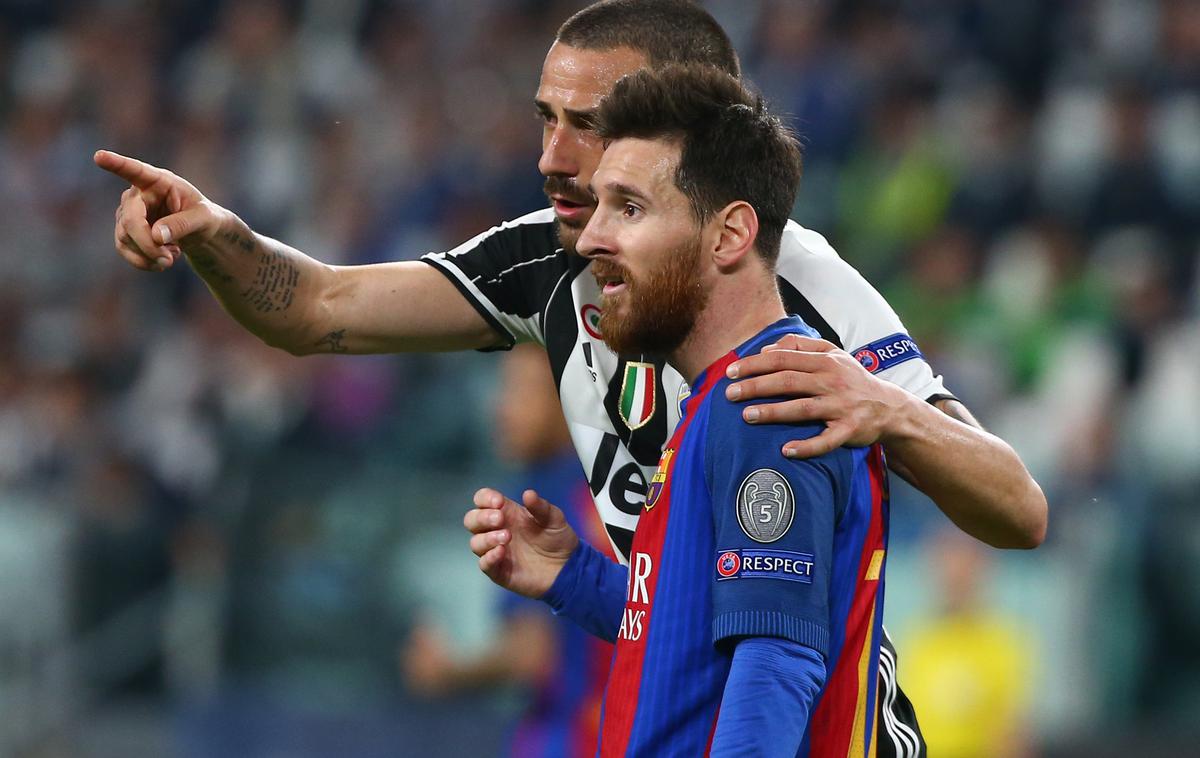 Chiellini Messi | Foto Reuters