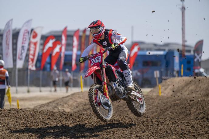 Tim Gajser Turčija Honda | Tim Gajser je v soboto prehitel Jeffreyja Herlingsa in osmič dobil kvalifikacijsko vožnjo. | Foto Honda Racing/ShotbyBavo