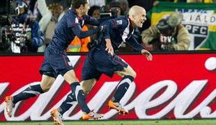 Dempsey: Morali bi zmagati s 3:2