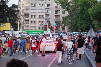 Okoljski aktivisti v Srbiji po priprtju treh protestnikov zagrozili z radikalnimi ukrepi