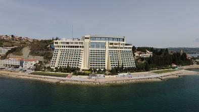 Poostrili nadzor nad portoroškim hotelirjem