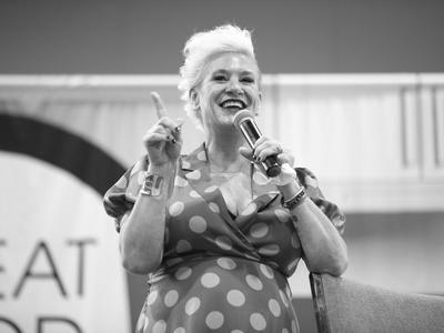 Kuharsko mojstrico in TV-voditeljico Anne Burrell našli mrtvo