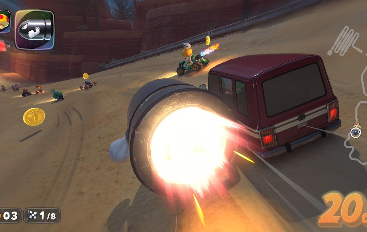 Mario Kart World | Bullet Bill je ena najboljših nadgradenj v Mario Kart World, saj pospeši igralca in mu omogoči, da pregazi soigralce, tako da ni nenavadno, če se z njim prebijemo iz ozadja v vodstvo. | Foto Nintendo