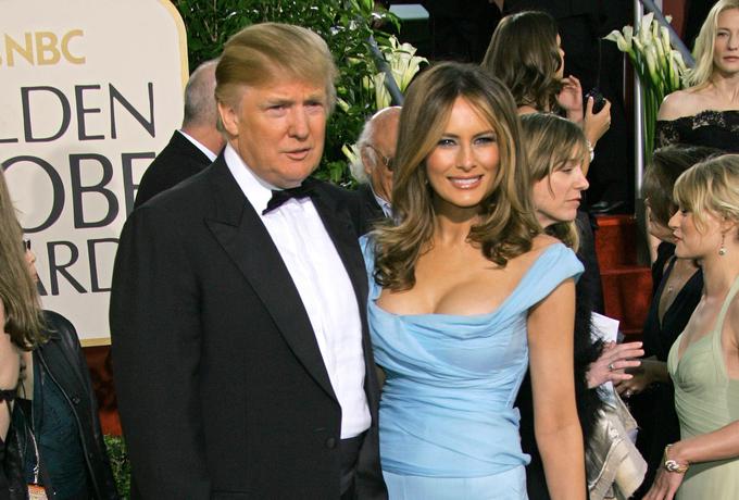 Trump se je trikrat poročil, zadnjič leta 2005 s Slovenko Melanio Knauss (rojena Melanija Knavs). Ima pet otrok – dve hčerki (Ivanka in Tiffany) in tri sinove (Donald mlajši, Eric in Barron). Na fotografiji: Donald in Melania leta 2007. | Foto: Guliverimage