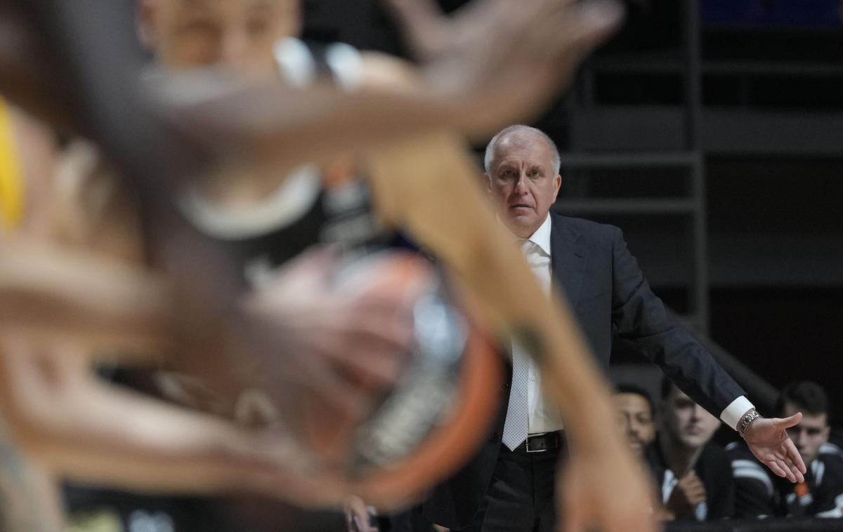 Željko Obradović | Željko Obradović je odstopil z mesta trenerja Partizana. | Foto Guliverimage