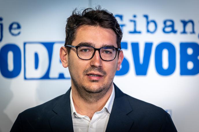 Matej Grah | "Svoboda je v državo prinesla normalizacijo, poslušamo in vodimo dialog z družbo. Ne samo da poslušamo, tudi upoštevamo predloge," je poudaril generalni sekretar Gibanja Svoboda Matija Grah. | Foto Gaja Hanuna