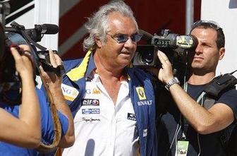 Briatore ne bo šel k Ferrariju