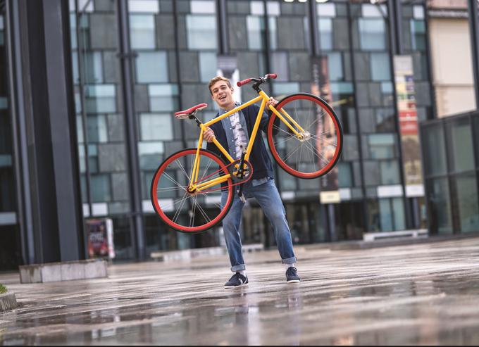 Z barvami Jubin lahko obudite tudi svoje staro kolo in mu podarite popolnoma nov videz.  | Foto: 