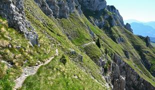Z idilične planine na najvišji vrh najdaljšega grebena #video