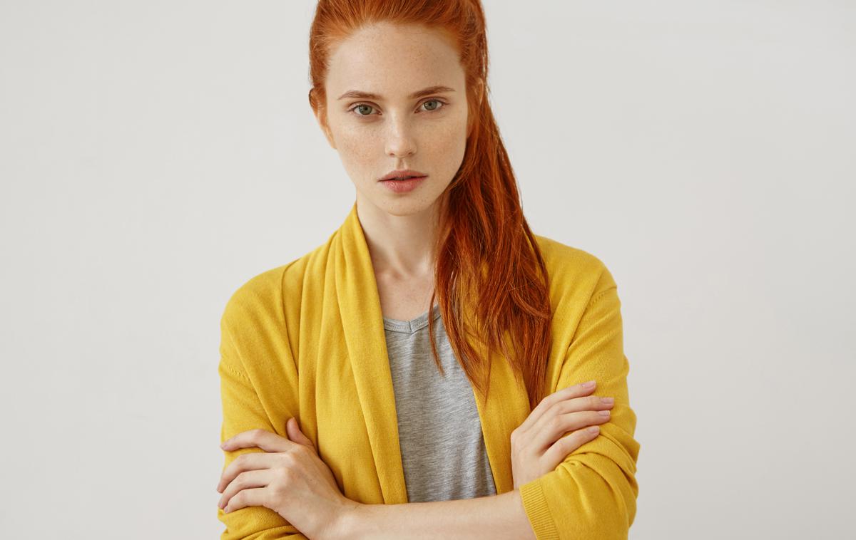 ženska, dekle, rdečelaska | Foto Shutterstock