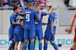 V živo: Slovenci po sporni sodniški odločitvi ostali brez zadetka