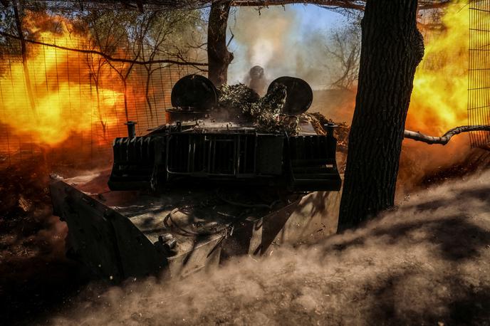 Ukrajina | "V noči na 30. oktober so ukrajinske oborožene sile napadle strateško poslopje zračne obrambe na zahodni obali začasno zasedenega Krima," je prek Telegrama sporočila ukrajinska vojska, poročajo tuje tiskovne agencije. | Foto Reuters