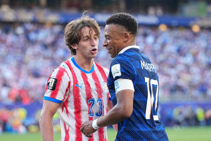 "Francija se je uprla provokacijam in trikom tekmeca. Mbappe je pokazal eleganco, ni se pustil izzvati." | Foto: Guliverimage