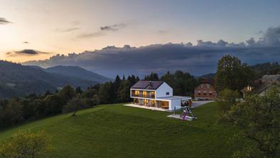 LUMAR Zero Emission Tour – ogled najbolj kakovostnih hiš v Sloveniji