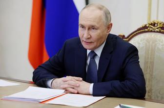 Putin naj bi se strinjal z začasno prekinitvijo napadov na ukrajinska mesta