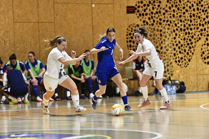 futsal | Slovenke so začele z zmago. | Foto nzs.si