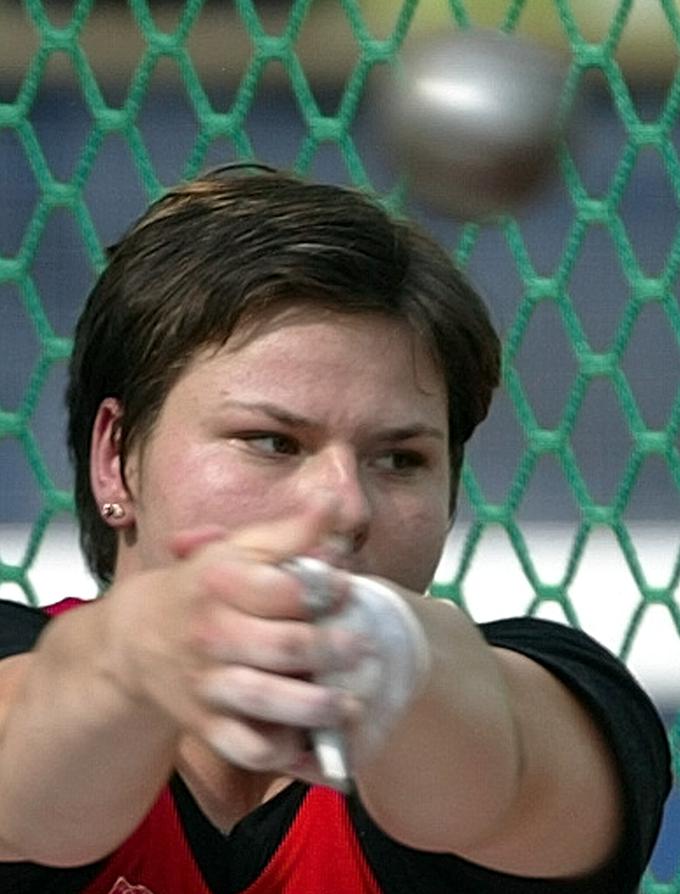 Leta 2000 na olimpijskih igrah v Sydneyju Skolimowska ni spadala med favoritinje. | Foto: Reuters