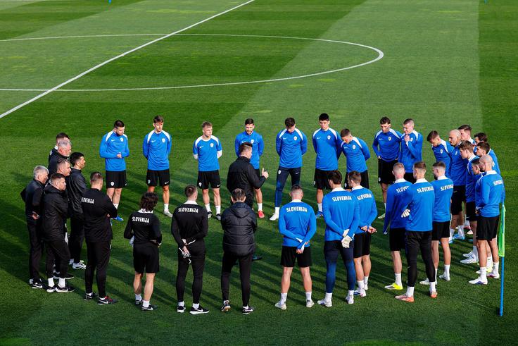 Sporoča, da so igralci dobro sprejeli določene novosti. | Foto: Aleš Fevžer