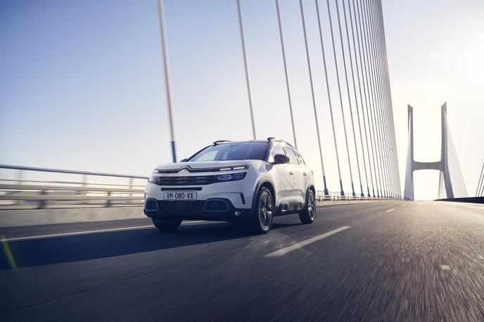 Citroen C5 Aircross Hybrid | Športna terenska vozila so postala pravi svetovni fenomen in predstavljajo skoraj četrtino svetovne prodaje avtomobilov. | Foto Citroën