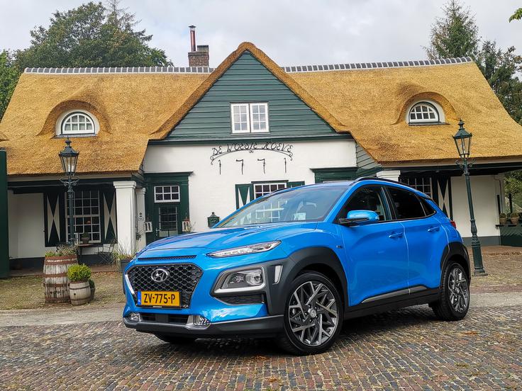 Hyundai kona hybrid in ioniq electric Hyundai kona hybrid in ioniq electric | Foto: Gašper Pirman
