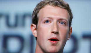 Facebook zaposluje (še) tri tisoč moderatorjev