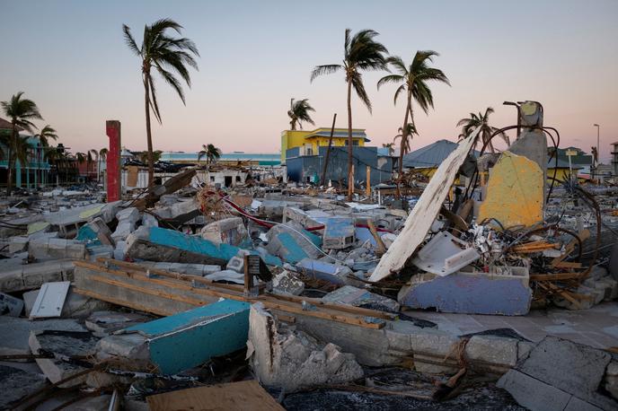 Orkan Ian | Obnova po orkanu bo dolgotrajna, škode pa je za več milijard dolarjev. | Foto Reuters