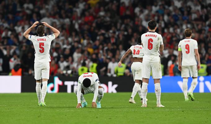 Angleže še peče boleč spomin na poraz v finalu Eura 2020 proti Italiji. | Foto: Reuters