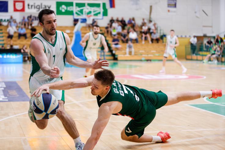 Gregor Glas je dosegel 13 točk. | Foto: Aleš Fevžer