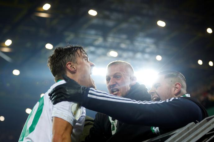 Werder Bremen | Werder se je takole veselil napredovanja v Dortmundu. | Foto Reuters