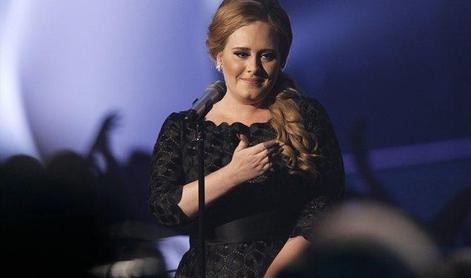 Adele uporablja govorno aplikacijo