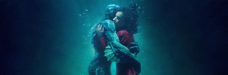 Domišljijska romanca Guillerma del Tora (Favnov labirint) o ljubezni med nemo čistilko (Sally Hawkins) in podvodnim bitjem, ki ga ameriška vlada zadržuje v tajnem laboratoriju. Film je prejel beneškega zlatega leva in štiri oskarje, tudi za najboljši film leta in najboljšo režijo.

 | Foto: 
