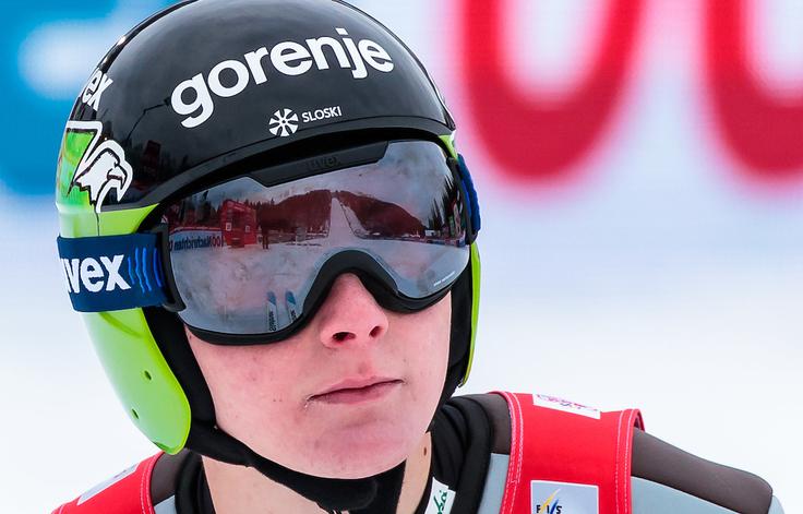 Domen Prevc je v prvi seriji poletel v poden, v drugem pa pristal na vrhu. | Foto: Sportida