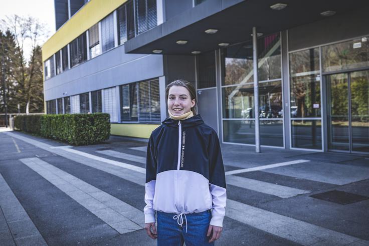 Najstnica je v zadnjem letniku Biotehniškega izobraževalnega centra, smer slaščičarstvo.  | Foto: Ana Kovač