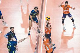 ACH Volley : Modena pokal CEV