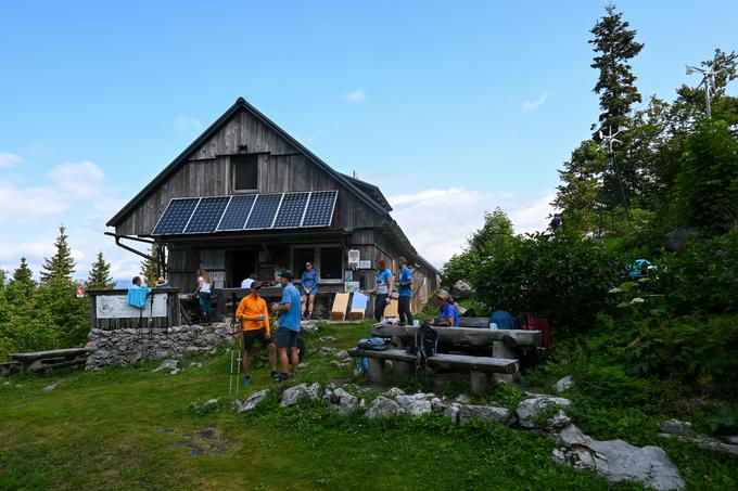 Orožnova koča na planini za Liscem | Foto: Matej Podgoršek