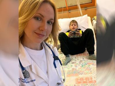Skrušena mama, zdravnica v UKC Ljubljana, delila ganljiv zapis ob obletnici smrti 13-letnega sina