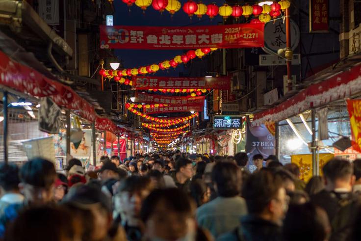 Pri NSB poudarjajo, da se glavnina kitajskih poskusov kibernetskih napadov na tajvanske tarče zgodi v času, ko v Tajvanu potekajo večji politični ali javni dogodki oziroma Tajvan obišče kateri od tujih političnih voditeljev. Napadi so pogosto usklajeni tudi s povečano aktivnostjo kitajskih oboroženih sil v okolici Tajvana.  | Foto: Shutterstock