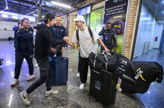 Tadej in Urška že okusila zahtevnost afriških cest #video